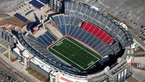 克尼佩尔2475三分，贝利215三分，克利福德188助，专家